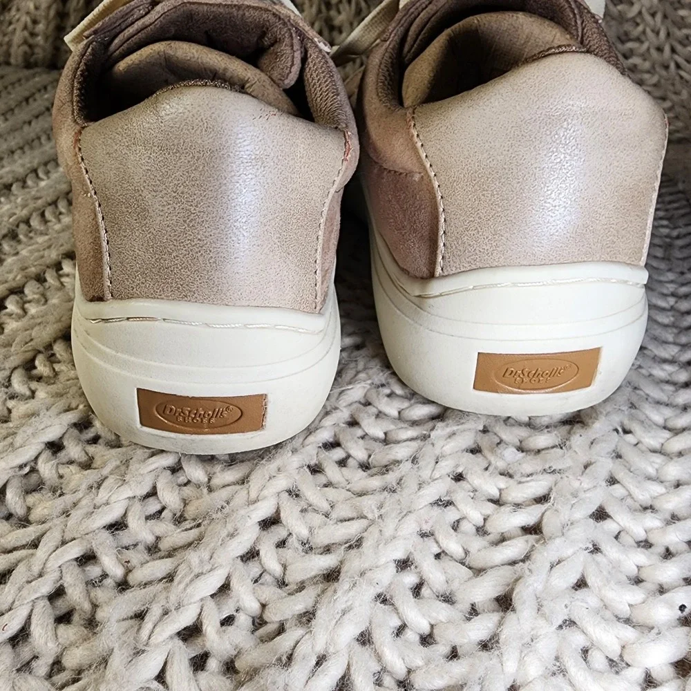 Dr. Scholl's Shoes Time Off Taupe Casual And Fashion Women's 7.5 Sneakers